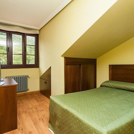Hotel Restaurante Casa Pipo Тунья Номер фото