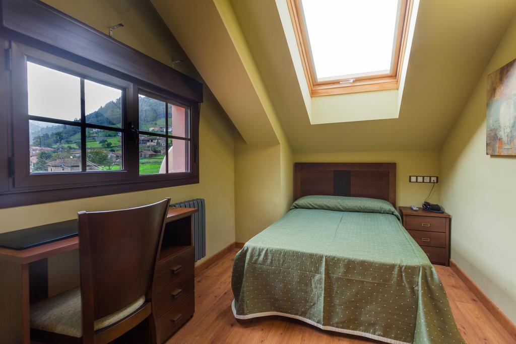 Hotel Restaurante Casa Pipo Тунья Номер фото