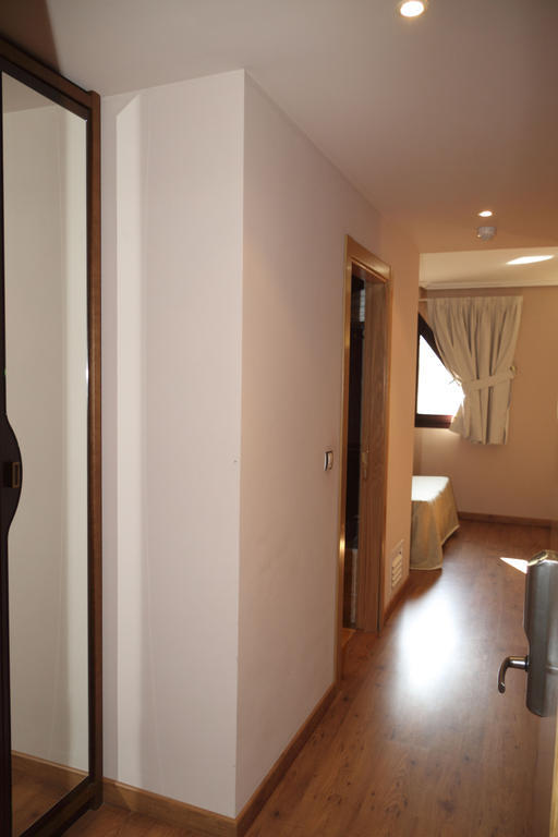 Hotel Restaurante Casa Pipo Тунья Номер фото