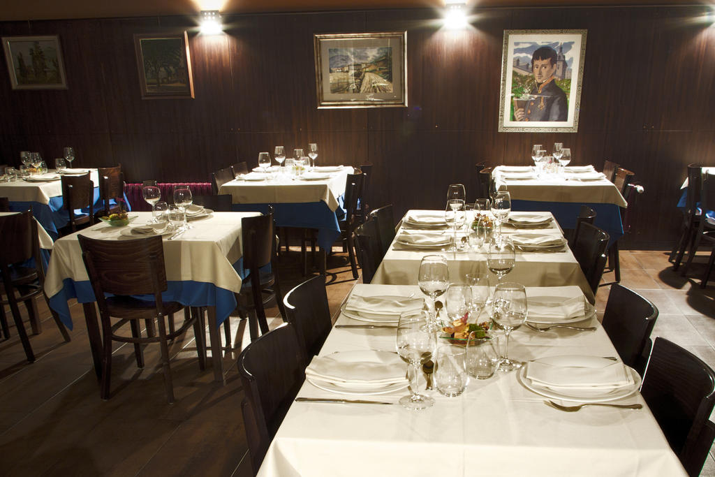 Hotel Restaurante Casa Pipo Тунья Экстерьер фото